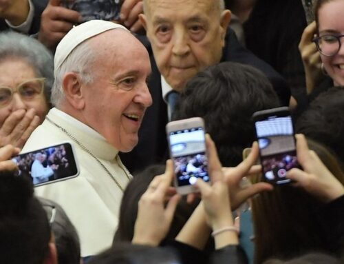 Papa Francesco… Un papa senza effetti speciali