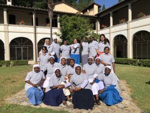 2022_giugno_hicsum_11_italia_lucca_mirian_clarettiane_misericordia_sarteano_formazione_convento_san_cerbone_spazio_spadoni (10)