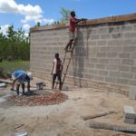 2023_dicembre_10_hicsum_38__tanzania_castiglione_lago_misericordia_spazio_spadoni_sr_leah_benedectine_sisters_costruzione_pollaio (7)