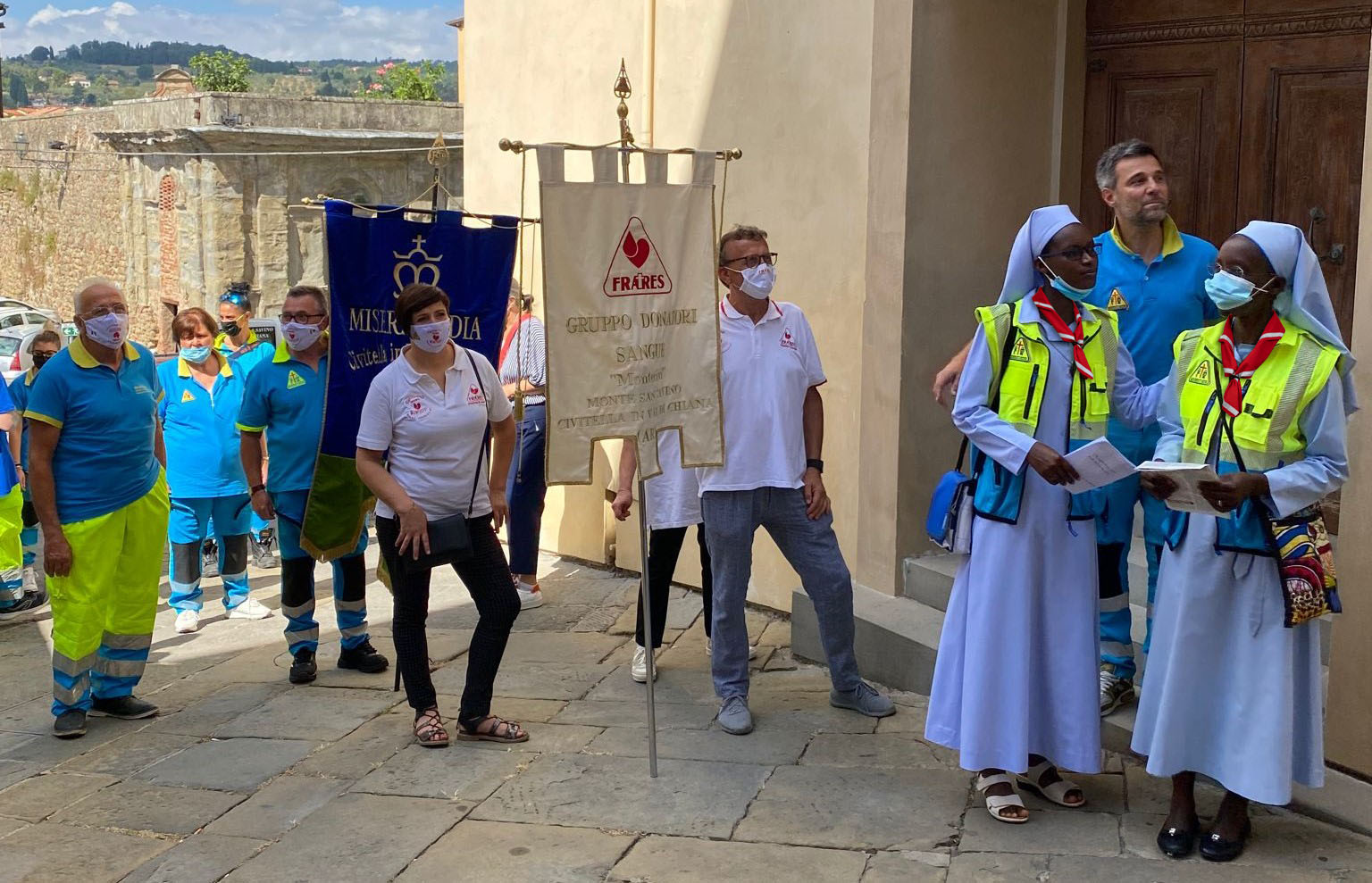 2021_agosto_hicsum_10_suor_Hyacinthe_italia_arezzo_misericordia_sansepolcro_presnetazione_comunita_montesansavino_spazio_spadoni-19