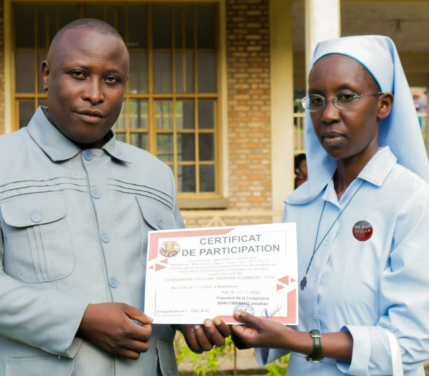 Suor Leah: Un Ponte tra Italia e Tanzania Grazie al Progetto HIC SUM di spazio + spadoni