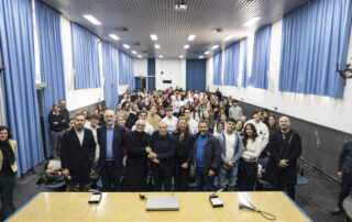 don Ciotti con i giovani del Gonzaga (1)