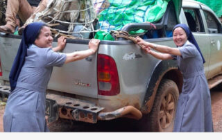 Suore-Myanmar_opere-misericordia