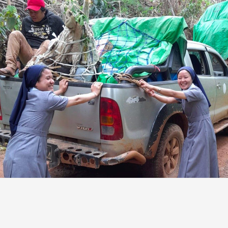 Myanmar | Una suora nei campi profughi