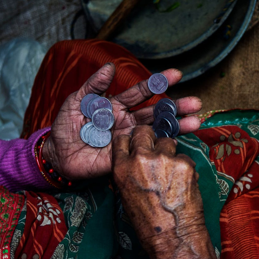 povertà-giornata-missionaria-pom-mondiale-opere-di-misericordia_spazio-spadoni povertà-giornata-missionaria-pom-mondiale-opere-di-misericordia_spazio-spadoni
