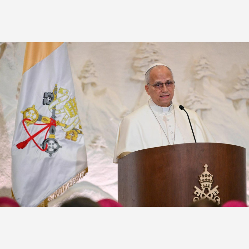 Il Papa in Libano: un appello per la pace e la dignità di un popolo segnato da sofferenze