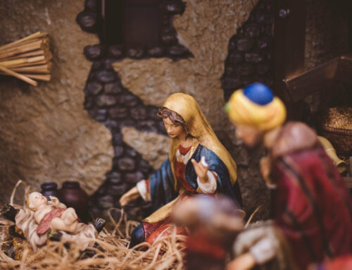 Nella frenesia dei regali, riscopriamo la misericordia del Natale