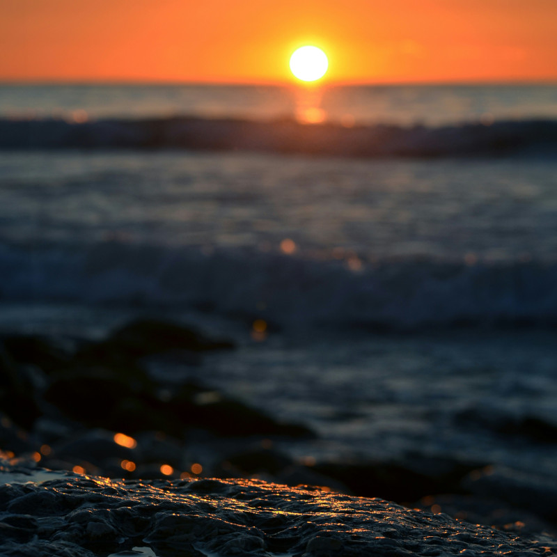 mare-naufragi-migranti_opere-misericordia