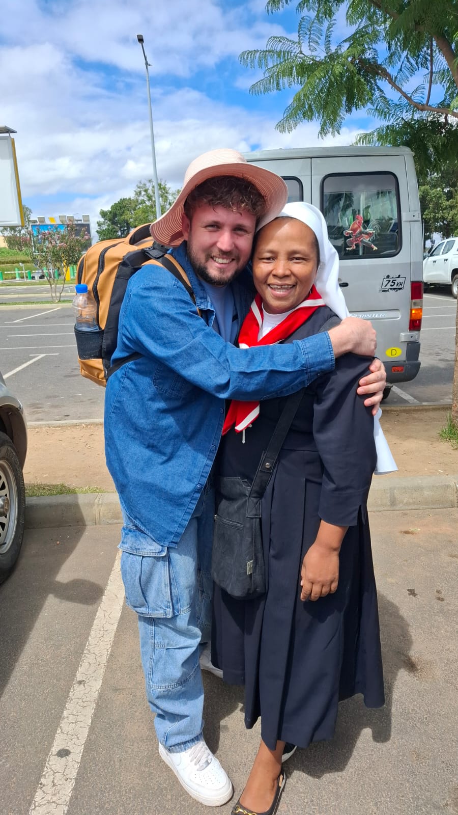 2021_agosto_hicsum_10_suor_Hyacinthe_italia_arezzo_misericordia_sansepolcro_formazione_impresa_sociale_cucina_spazio_spadoni