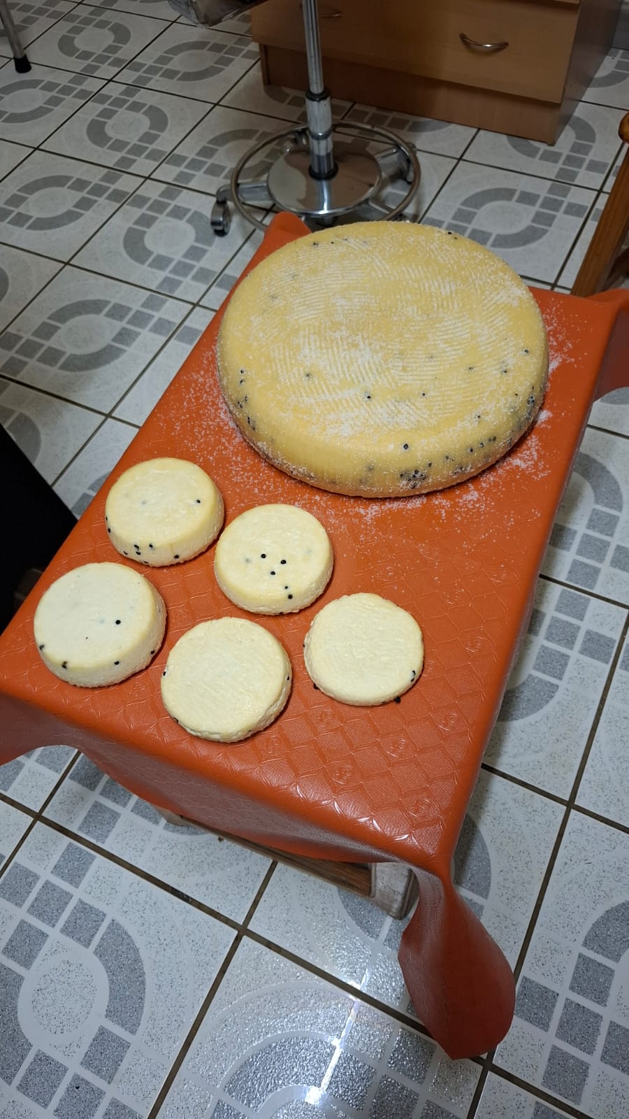 2021_agosto_hicsum_10_suor_Hyacinthe_italia_arezzo_misericordia_sansepolcro_formazione_impresa_sociale_cucina_spazio_spadoni