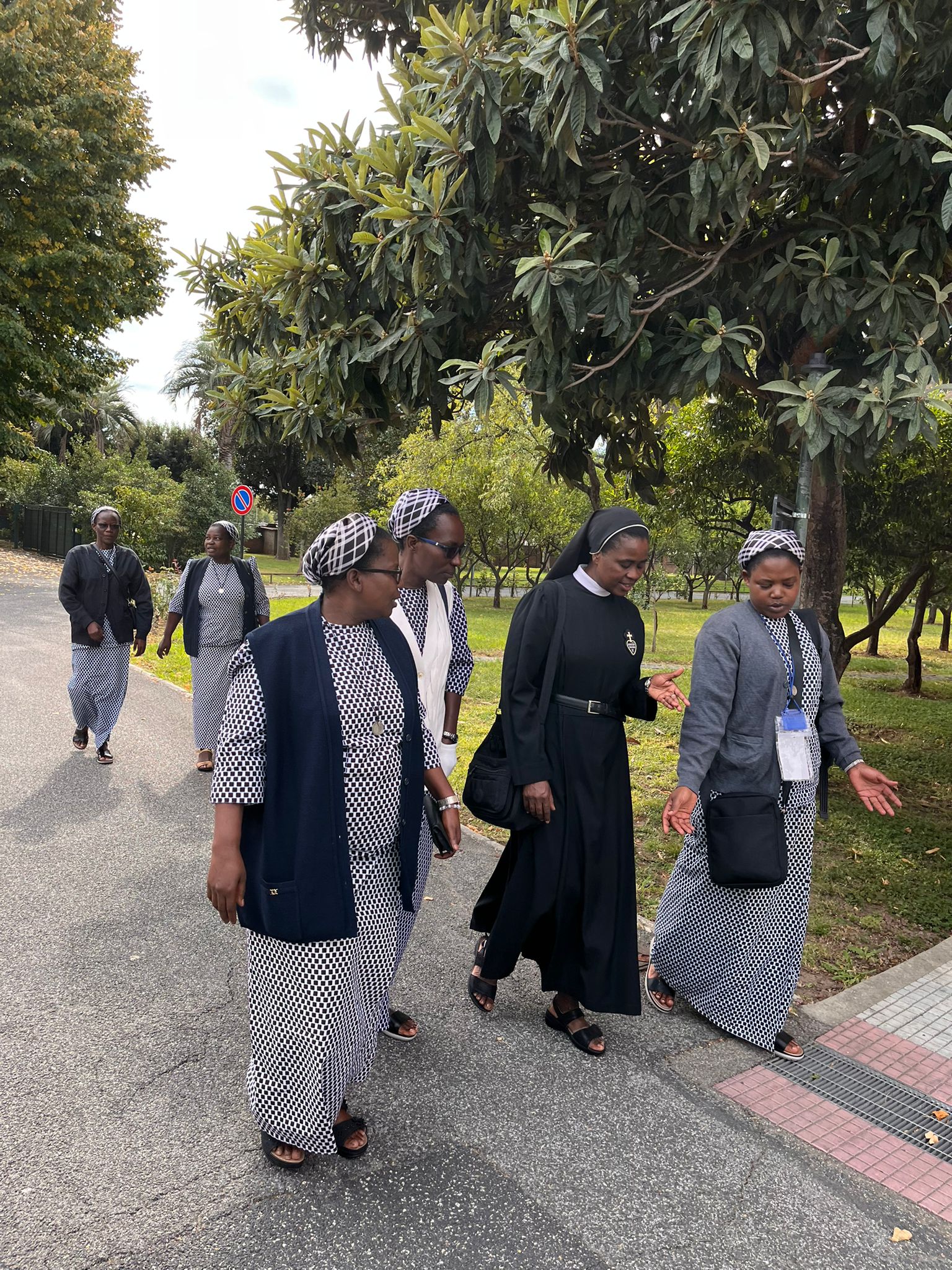 2025_ottobre_12_incontro_suor_gloriose_francine_anuarite_selene_roma_incontro_spazio_spadoni (1)