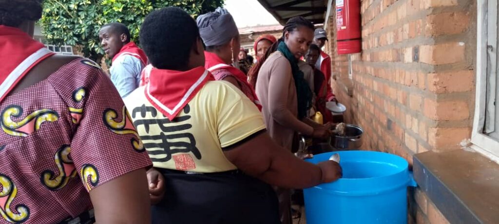 2025_ottobre_18_suor_agnes_esperance_rwanda_opere_misericordia_volontari_ospedale (3)