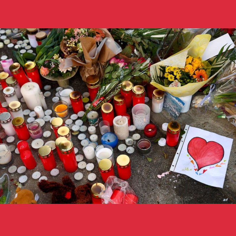 Pregare Dio per i vivi e per i morti | La Svizzera ricorda le vittime dell’incendio di Crans-Montana