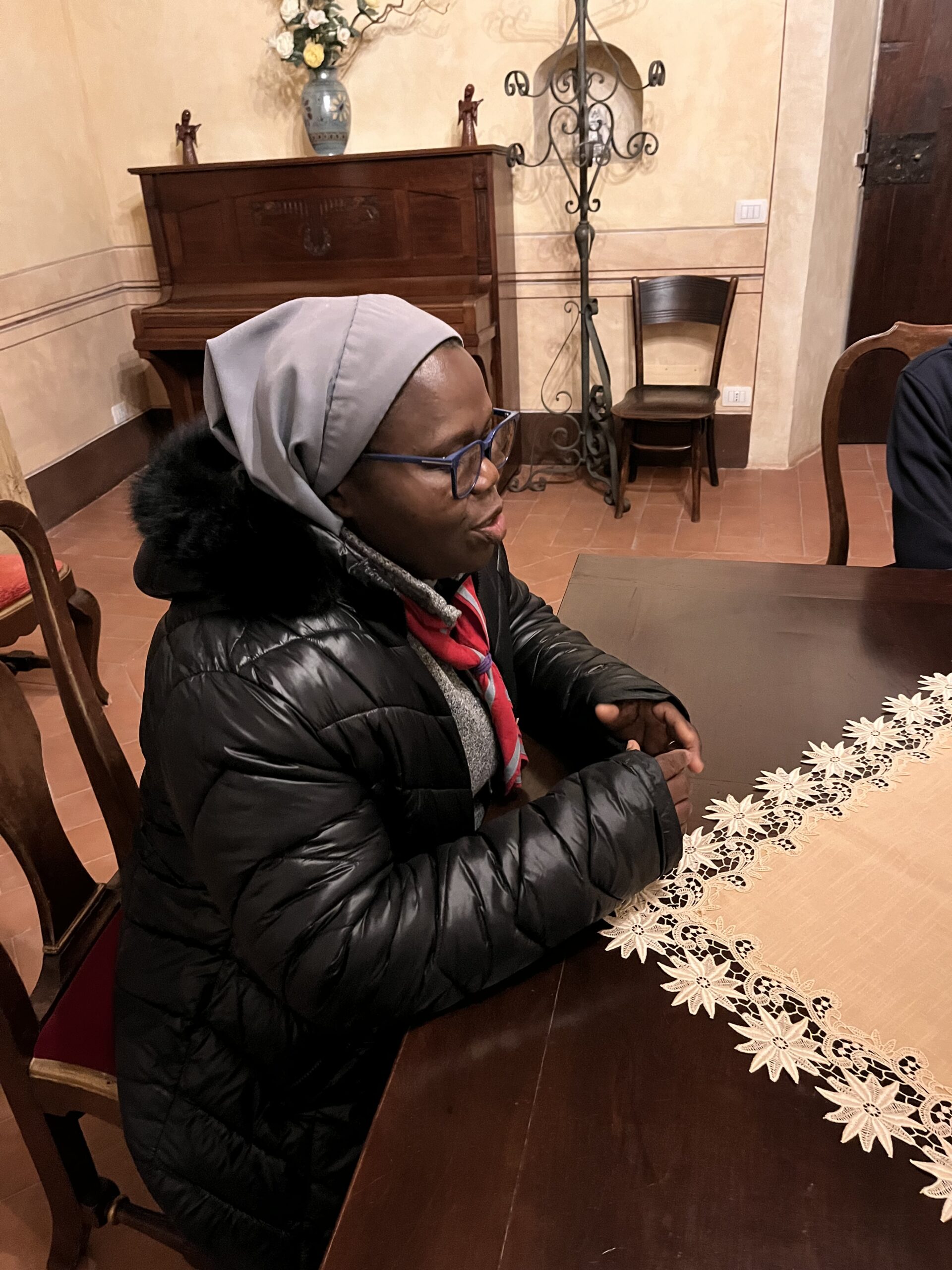 2021_agosto_hicsum_10_suor_Hyacinthe_italia_arezzo_misericordia_sansepolcro_formazione_impresa_sociale_cucina_spazio_spadoni