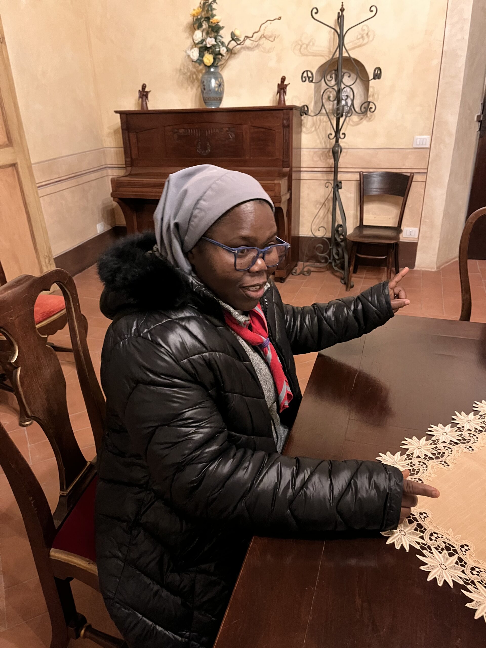 2021_agosto_hicsum_10_suor_Hyacinthe_italia_arezzo_misericordia_sansepolcro_formazione_impresa_sociale_cucina_spazio_spadoni