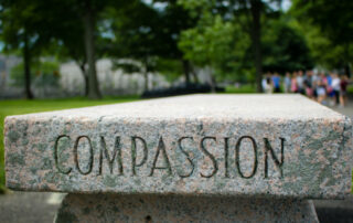 compassione-consolare-afflitti_opere-misericordia