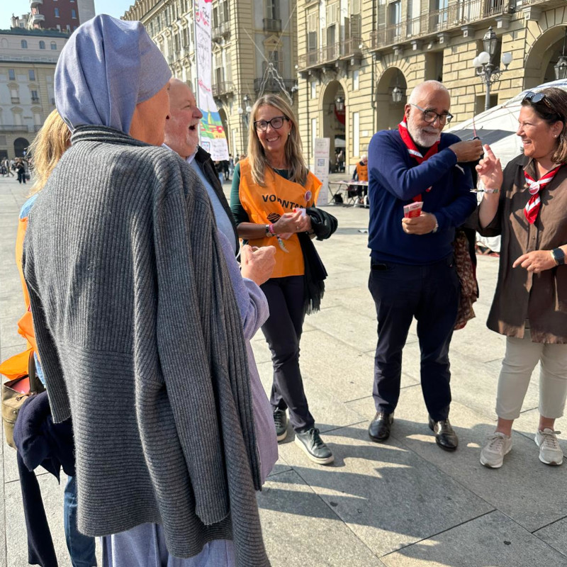 Felici di donare: la gioia di chi compie opere di misericordia