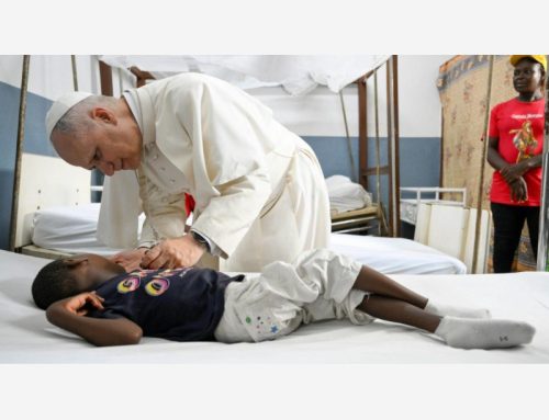 Camerun | Il Papa e quel “boccone” che nutre corpo e anima