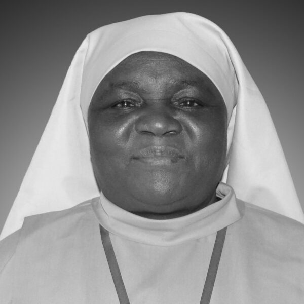 Suor Maria Pudensiana Kibena – Madre Generale