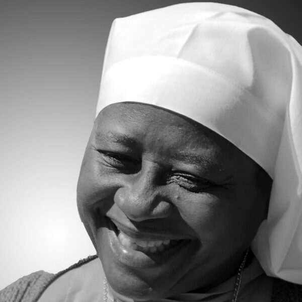 Suor Célestine Sumanende – Madre Generale