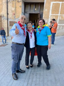 13 ottobre 2023 sr maria con i volontari e ingresso in misericordia valledolmo hicsum42 suore discepole del redentore 15 225x300