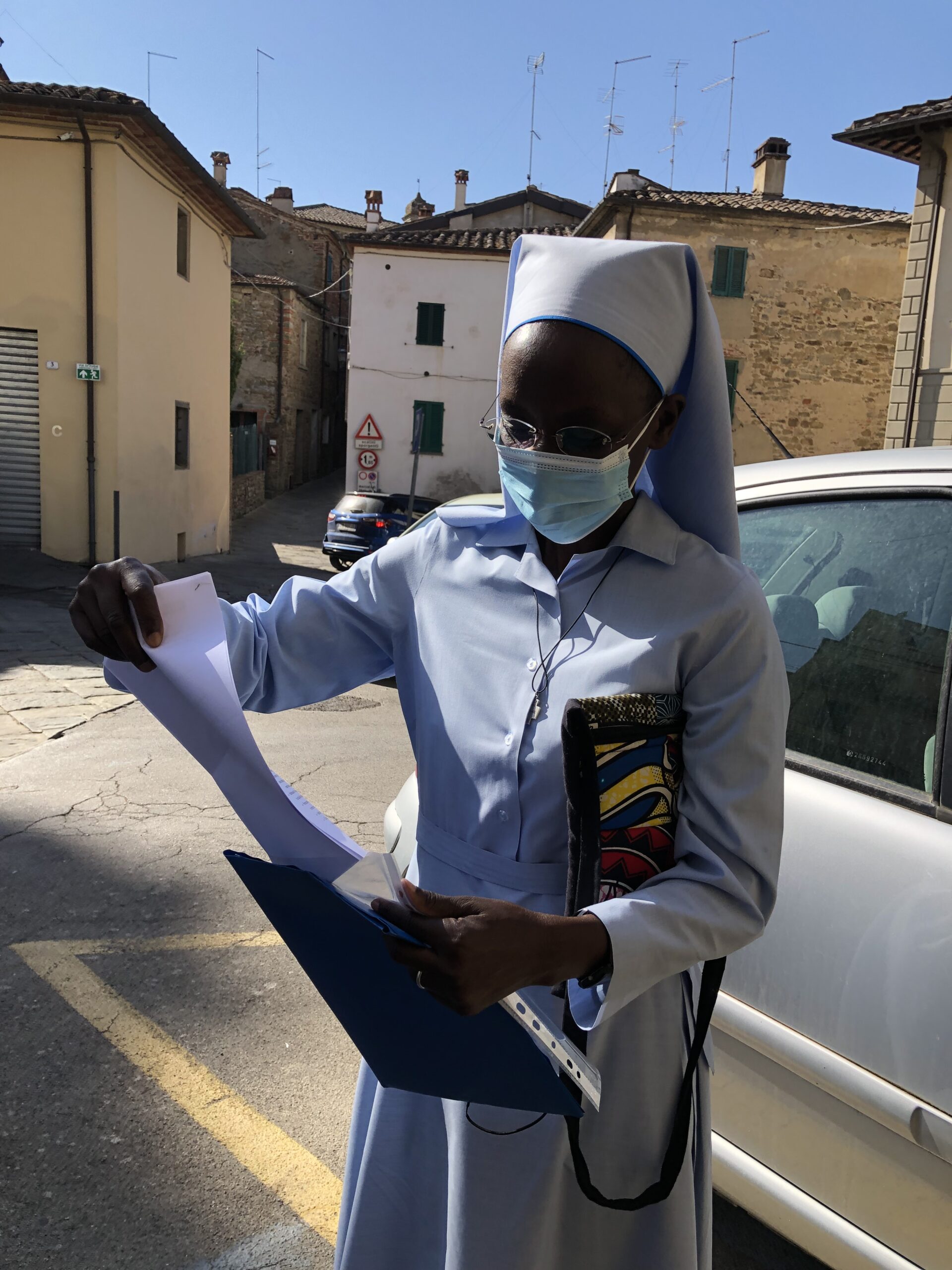 2021 agosto hicsum 10 suor Hyacinthe italia arezzo misericordia sansepolcro presnetazione comunita montesansavino spazio spadoni 14 scaled