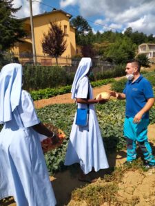 2021 agosto italia monte san savino arezzo formazione impresa sociale suor alice misericordia spazio spadoni hic sum 6 225x300