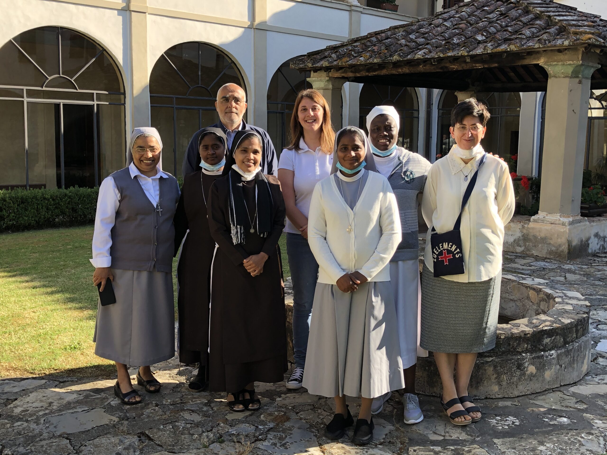 2021 giugno italia lucca san cerbone hic sum 6 suor rolande formazione spazio spadoni 19 scaled