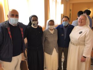 2021 italia sorelle santa gemma hic sum lazzarino spazio spadoni formazione 300x225