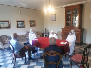 2021 settembre 28 hicsum 18 19 borgo mozzano misericordia spazio spadoni suore figlie san francesco luigi incontro 2 300x225