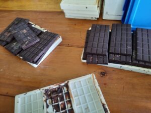 2021 settembre hic sum 9 lazzarino sorelle santa gemma sago costa d avorio spazio spadoni formazione cioccolato 11 300x225
