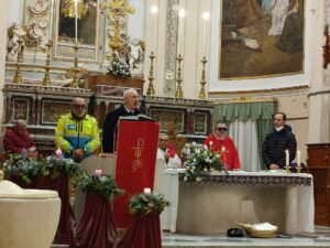 2022 dicembre 12 hicsum 20 rosolini misericordia spazio spadoni sr angelica perla formazione nino savarino carmelo di martino donato matassa don matteo buggea don alessandro 300x225