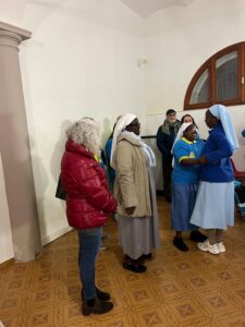 2022 dicembre 5 hicsum 36 loppiano misericordia uzzano spazio spadoni suor luminatha suore dimora carita corso opere operam 4 225x300
