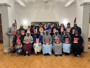 2022 dicembre hicsum 29 spazio spadoni itali misericordia assisi sr annie sainte famille kisangani formazione loppiano opere misericordia 4 300x225
