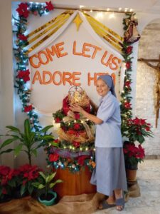 2022 dicembre hicsum 37 las pinas spazio spadoni sr andrea suore san francesco sales natale 225x300