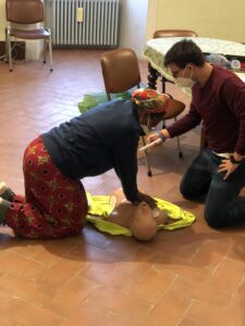 2022 febbraio hicsum 17 italia spazio spadoni lucca san cerbone suor elisabeth formazione primo soccorso gabriele ciuffi 4 225x300