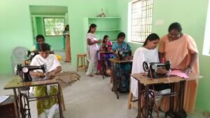 2022 febbraio hicsum 8 india fatimanagar suor latha misericordia anghiari attivita spazio spadoni formazione 2 300x169