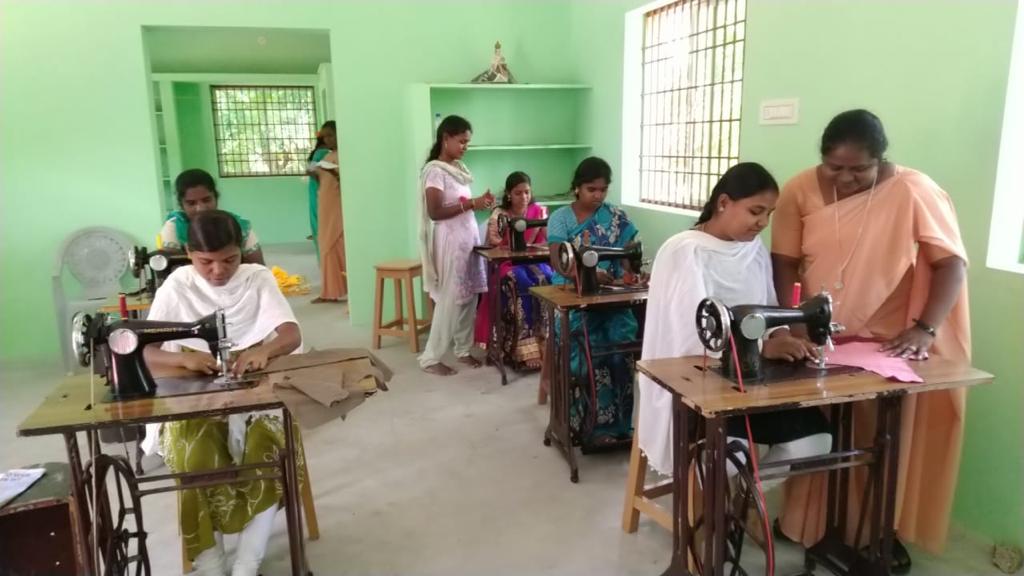 2022 febbraio hicsum 8 india fatimanagar suor latha misericordia anghiari attivita spazio spadoni formazione 2