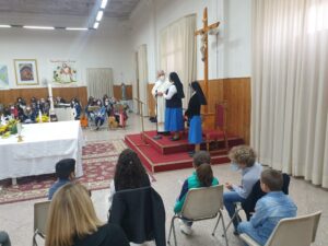 2022 hicsum 20 rosolini misericordia messico spazio spadoni sr angelica perla formazione presentazione comunita 7 300x225