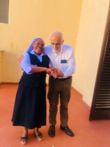 2022 hicsum 26 uganda italia misericordia canosa puglia spazio spadoni sr christine sisters of our lady consuel formazione luigi 2 225x300