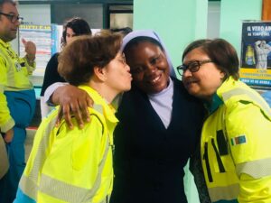2022 hicsum 26 uganda italia misericordia canosa puglia spazio spadoni sr christine sisters of our lady consuel formazione volontari 3 1 300x225