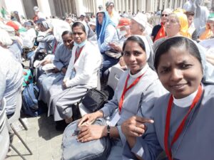 2022 hicsum 32 misericordia camaiore spazio spadoni sr evarest sisters sacred heart jesus formazione lido 5 300x225