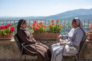2022 hicsum 32 misericordia camaiore spazio spadoni sr evarest sisters sacred heart jesus formazione san cerbone santhi 300x200