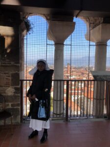 2022 marzo hicsum 18 19 lucca spazio spadoni misericordia borgo mozzano sr marguerite angele marie dominicaines missionnaires familles visita 16 225x300