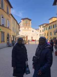 2022 marzo hicsum 18 19 lucca spazio spadoni misericordia borgo mozzano sr marguerite angele marie dominicaines missionnaires familles visita 3 225x300