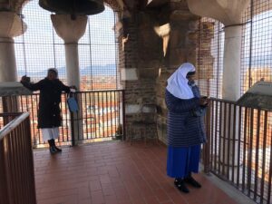 2022 marzo hicsum 18 19 lucca spazio spadoni misericordia borgo mozzano sr marguerite angele marie dominicaines missionnaires familles visita 9 300x225