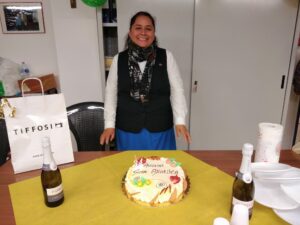 2022 novembre 16 hicsum 20 messico rosolini misericordia spazio spadoni sr angelica compleanno festa 5 300x225