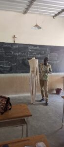 2022 novembre 3 hicsum 31 burkina faso spazio spadoni sr odette sic suore immacolata concezione formazione apicoltura 131x300