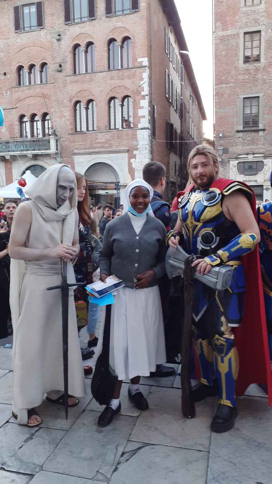 2022 novembre hicsum 12 suor marielouise italia lucca barbantini camilliane ministre infermicomics games cosplay evangelizzazione strada spazio spadoni 4 1