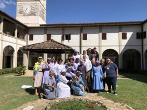 2022 settembre hicsum 39 spazio spadoni italia convento san cerbone misericordia fossato vico convention fare spazio coraggio sr zitha 5 300x225